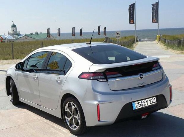 Opel Ampera