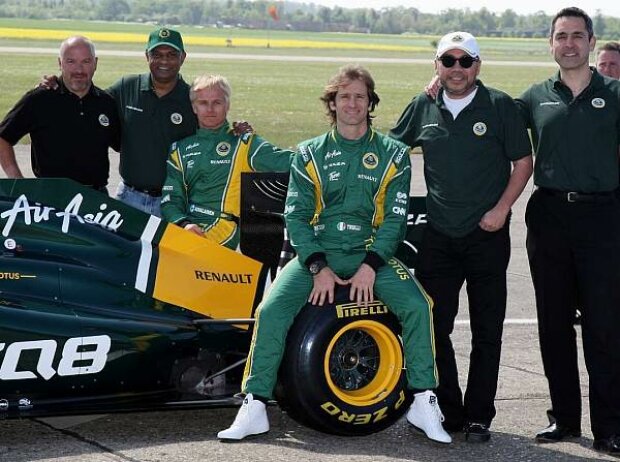 Titel-Bild zur News: Mike Gascoyne, Heikki Kovalainen, Jarno Trulli