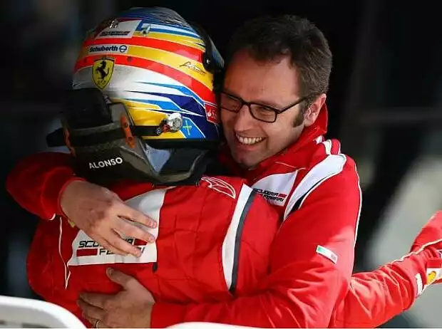 Fernando Alonso und Stefano Domenicali Titel-Bild zur News: Fernando Alonso und Stefano Domenicali
