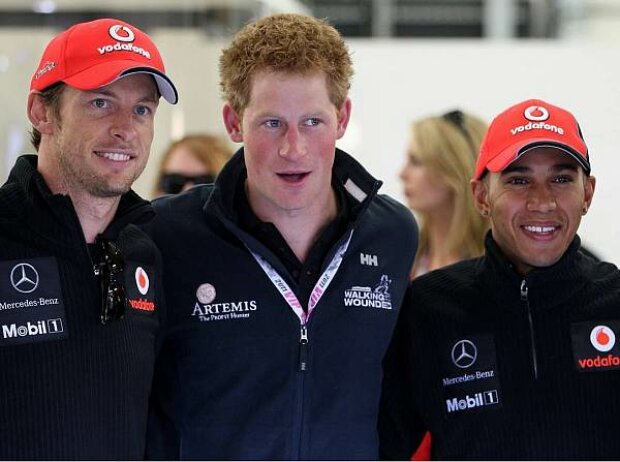 Jenson Button, Prinz Harry und Lewis Hamilton Jenson Button, Prinz Harry und Lewis Hamilton
