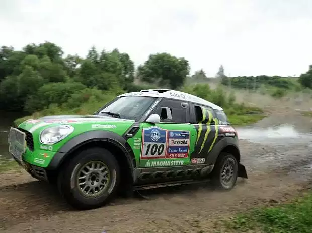 Silk Way Rallye 2011 Titel-Bild zur News: Silk Way Rallye 2011