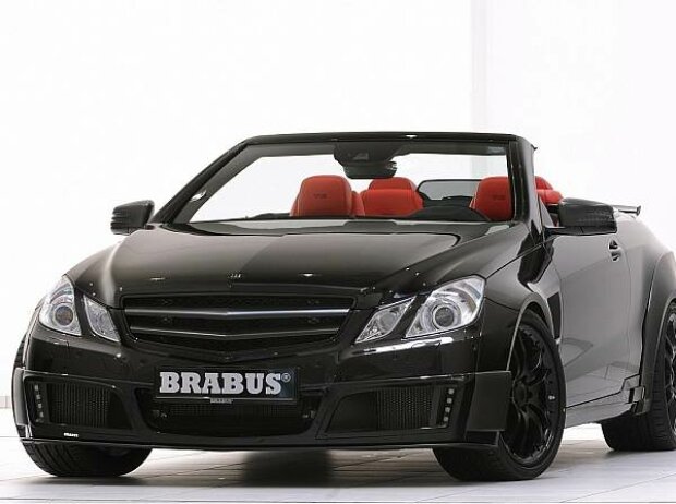 Titel-Bild zur News: Brabus 800 E V12 Cabriolet
