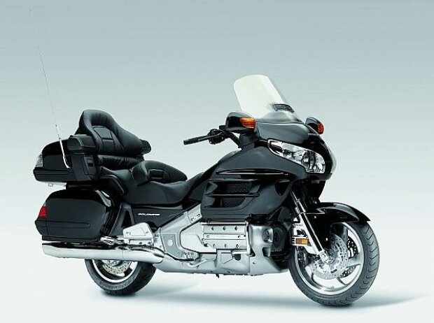 Honda Gold Wing, seit 2006 mit Airbag erhältlich