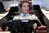 Bild zum Inhalt: Ricciardo mit Blick auf Webbers Gehalt