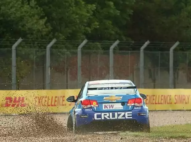 Yvan Muller Titel-Bild zur News: Yvan Muller