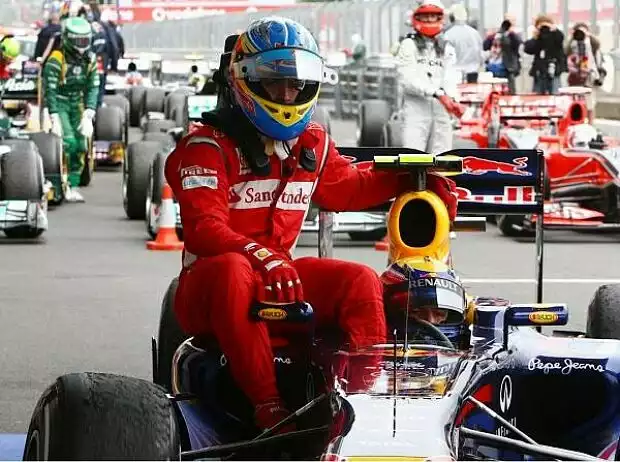 Titel-Bild zur News: Mark Webber, Fernando Alonso