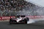 James Jakes (Dale Coyne) verbremst sich