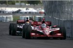 Dario Franchitti (Ganassi) vor Justin Wilson (Dreyer and Reinbold) 