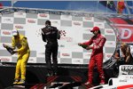 Helio Castroneves, Will Power (Penske) Dario Franchitti (Ganassi) 