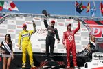 Helio Castroneves, Will Power (Penske) Dario Franchitti (Ganassi) 