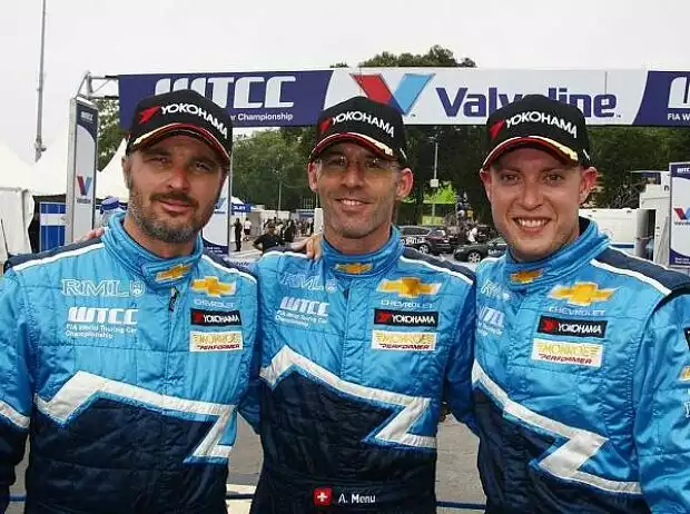 Robert Huff, Alain Menu, Yvan Muller Titel-Bild zur News: Robert Huff, Alain Menu, Yvan Muller