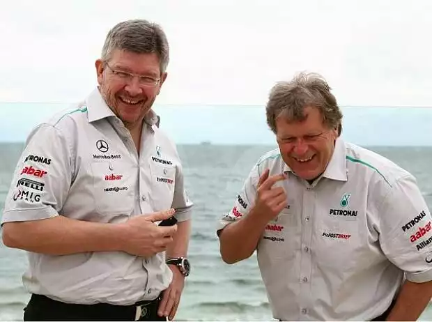Ross Brawn und Norbert Haug Titel-Bild zur News: Ross Brawn und Norbert Haug