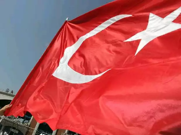 Türkische Flagge Titel-Bild zur News: Türkische Flagge
