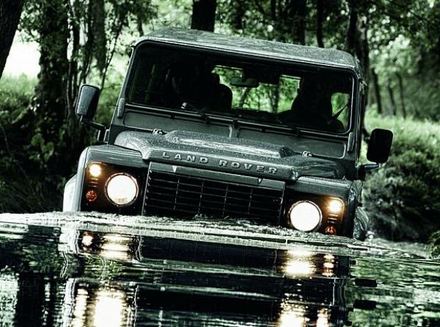 Land Rover Defender