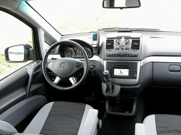 Mercedes-Benz Viano 2.2 CDI Fun Mercedes-Benz Viano 2.2 CDI Fun
