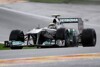 Bild zum Inhalt: Mercedes: Rosberg stark - Schumacher hat ein Rad ab