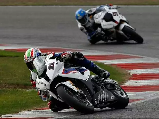 Troy Corser, Leon Haslam Titel-Bild zur News: Troy Corser, Leon Haslam