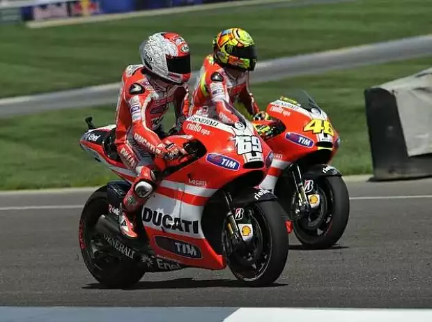 Titel-Bild zur News: Nicky Hayden, Valentino Rossi