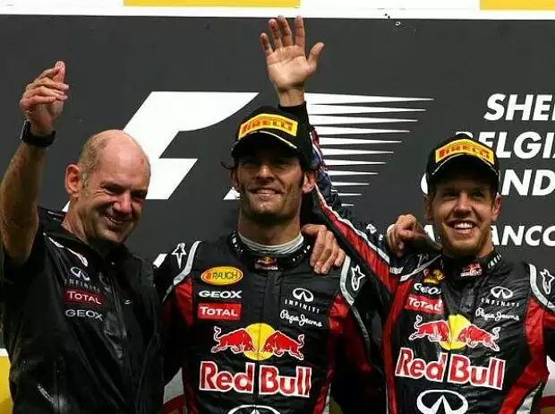 Sebastian Vettel, Mark Webber, Adrian Newey (Technischer Direktor) Titel-Bild zur News: Sebastian Vettel, Mark Webber, Adrian Newey (Technischer Direktor)