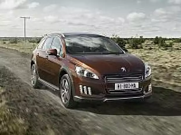 Peugeot 508 RXH Titel-Bild zur News: Peugeot 508 RXH