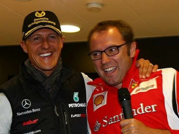 Titel-Bild zur News: Stefano Domenicali (Teamchef), Michael Schumacher