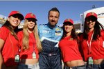 Yvan Muller (Chevrolet) in charmanter Begleitung