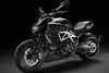 Bild zum Inhalt: IAA 2011: Ducati präsentiert die Diavel AMG Special Edition