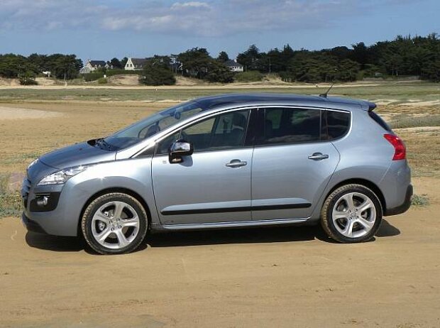 Peugeot 3008 Hybrid4 Peugeot 3008 Hybrid4