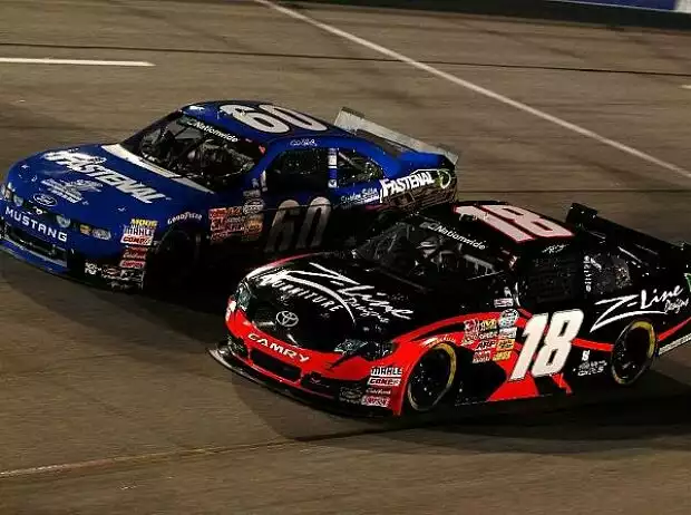 Carl Edwards, Kyle Busch Titel-Bild zur News: Carl Edwards, Kyle Busch