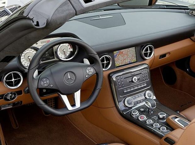 Mercedes-Benz SLS AMG Mercedes-Benz SLS AMG