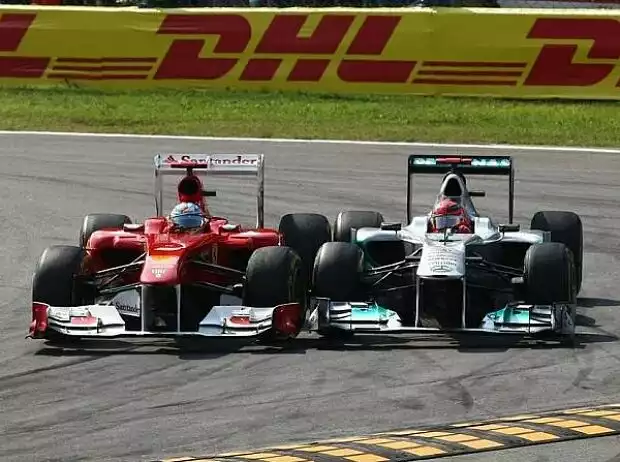 Fernando Alonso, Michael Schumacher Titel-Bild zur News: Fernando Alonso, Michael Schumacher