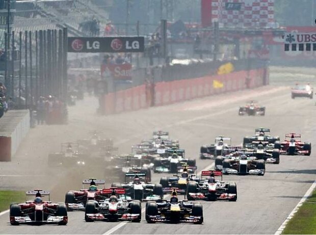 Fernando Alonso, Sebastian Vettel, Lewis Hamilton Fernando Alonso, Sebastian Vettel, Lewis Hamilton
