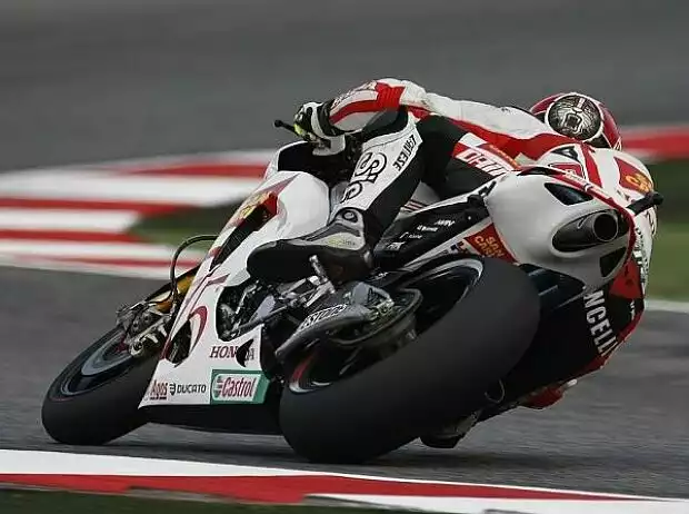 Marco Simoncelli Titel-Bild zur News: Marco Simoncelli