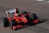Bianchi und Perez testen Ferrari F60 in Fiorano
