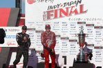 Scott Dixon und Will Power schäumen vor Freude über