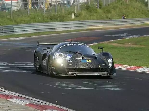 Titel-Bild zur News: Fabrizio Giovanardi, Nicola Larini, Mika Salo