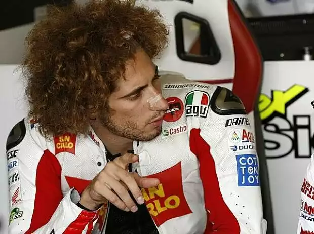 Marco Simoncelli Titel-Bild zur News: Marco Simoncelli
