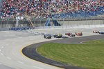 Start zum Kentucky Indy 300 mit Will Power (Penske) an der Spitze