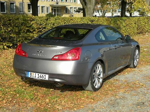 Infiniti G37S Coupé 