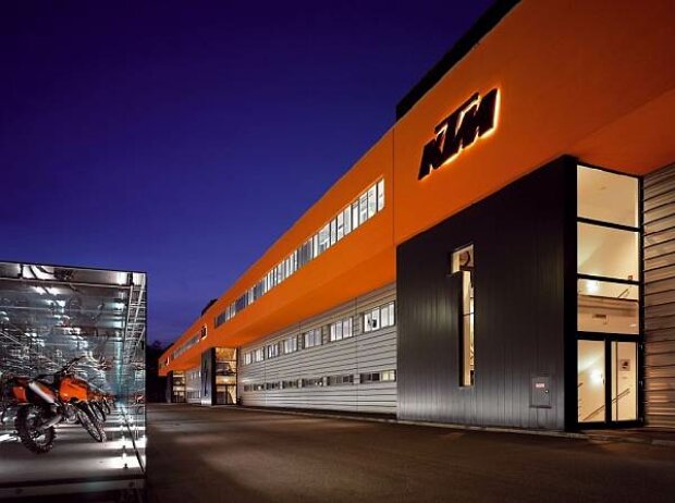 Titel-Bild zur News: KTM-Hauptsitz