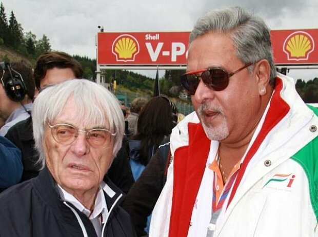 Titel-Bild zur News: Bernie Ecclestone (Formel-1-Chef), Vijay Mallya (Teameigentümer)