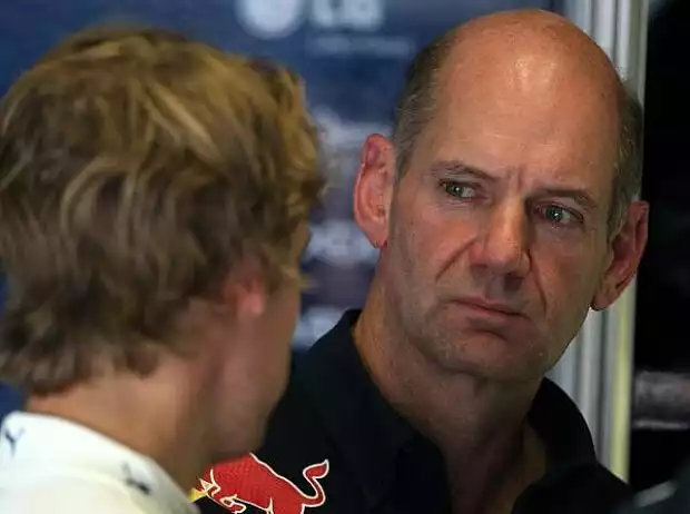 Titel-Bild zur News: Sebastian Vettel, Adrian Newey (Technischer Direktor)