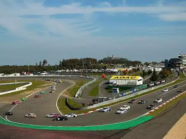 VLN-Start Titel-Bild zur News: VLN-Start