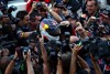 Bild zum Inhalt: WM-Sause in Japan: Weltmeister Vettel lässt es krachen!