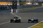 Bruno Senna (Renault) und Pastor Maldonado (Williams) 