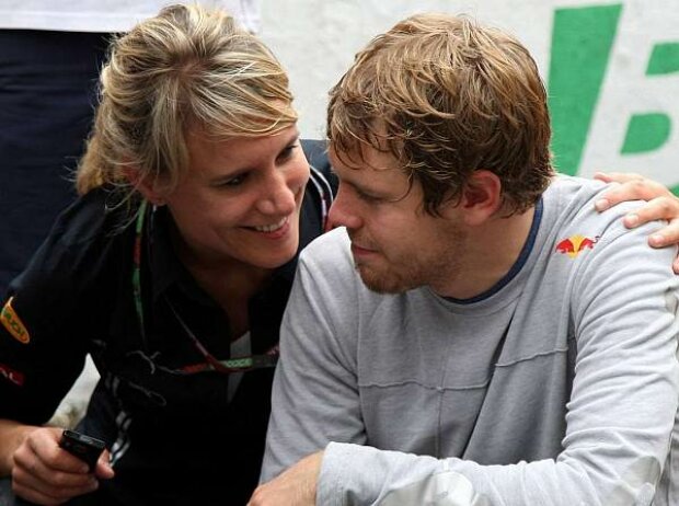 Britta Roeske und Sebastian Vettel