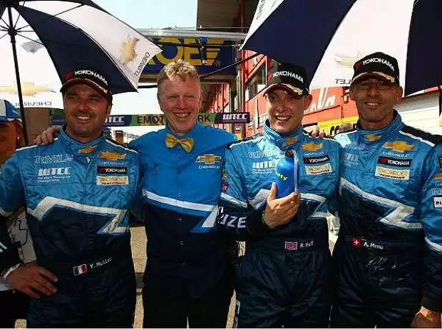 Yvan Muller, Robert Huff, Alain Menu Titel-Bild zur News: Yvan Muller, Robert Huff, Alain Menu