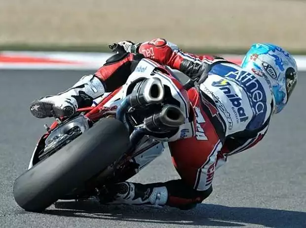 Carlos Checa Titel-Bild zur News: Carlos Checa