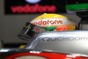 Hamilton und Button dominieren Schlechtwetter-Fahrt