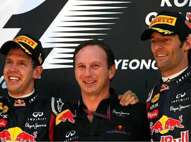 Titel-Bild zur News: Sebastian Vettel, Christian Horner (Teamchef), Mark Webber